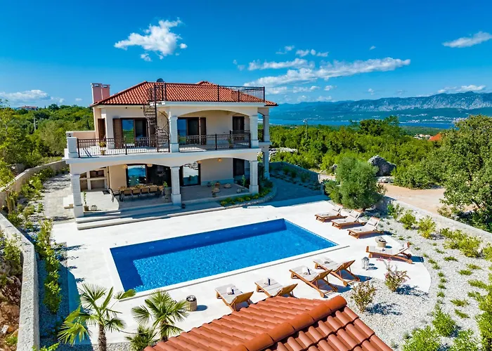 Luxury Glabrova With Pool, Jacuzzi And Sauna Βίλα *